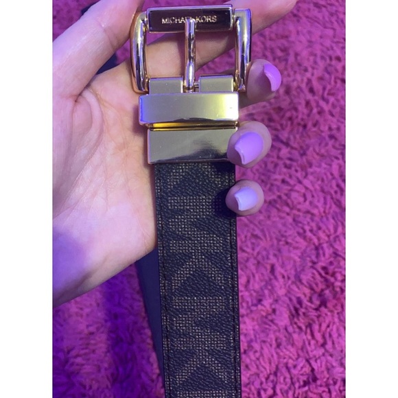 Michael Kors belt - Picture 2 of 2